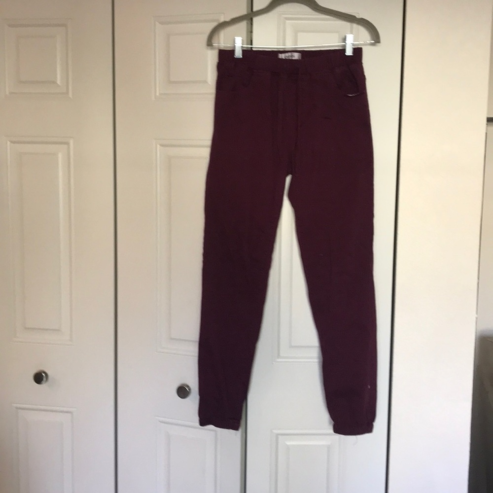 Maroon khaki styled joggers